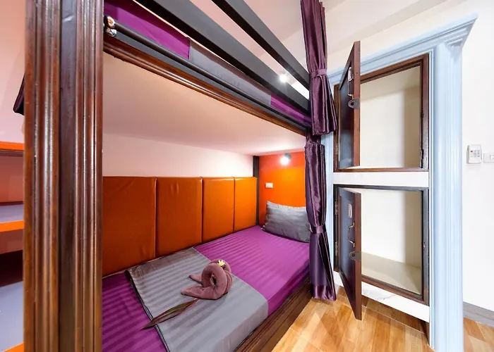 Kerton Hostel
