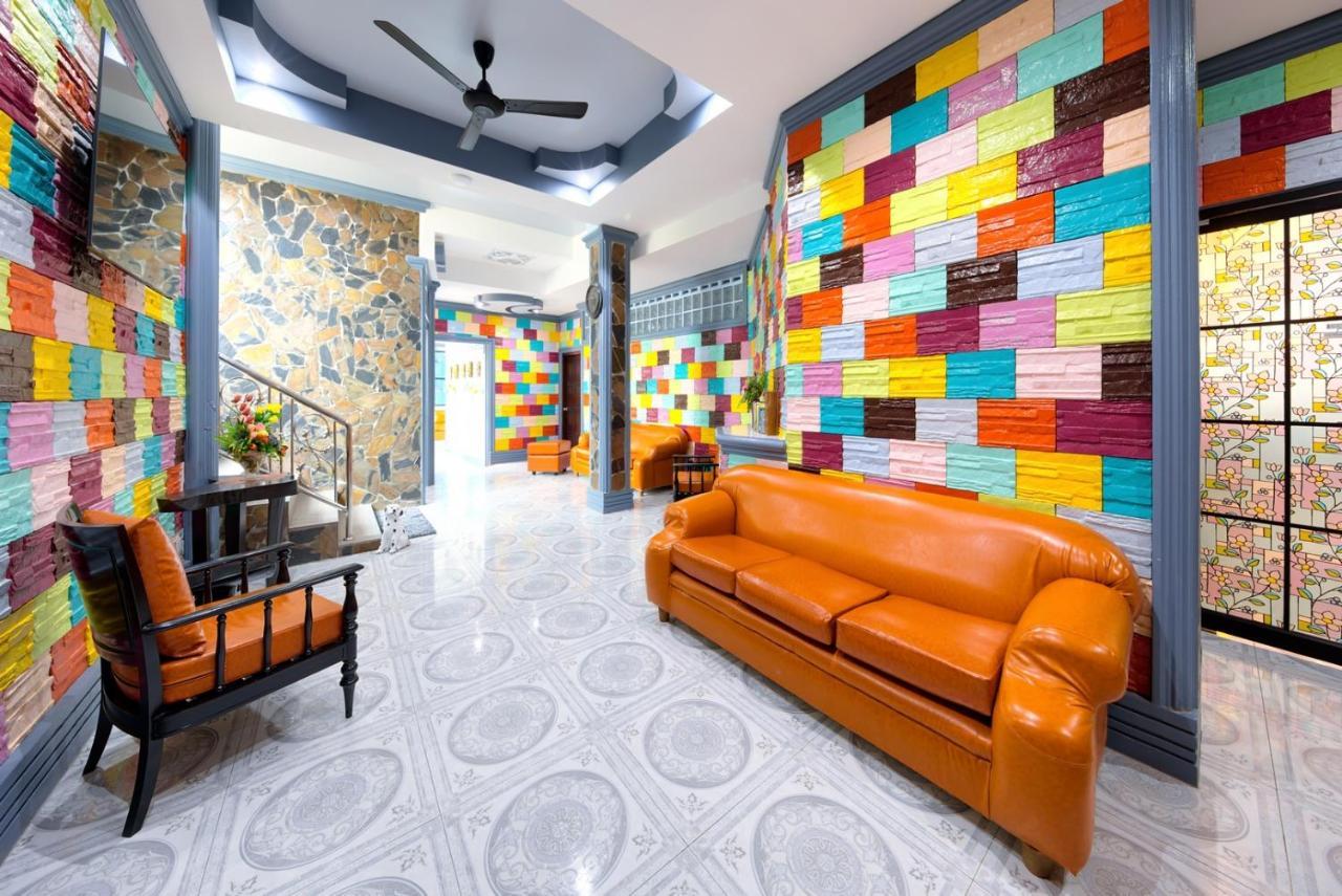 Kerton Hostel